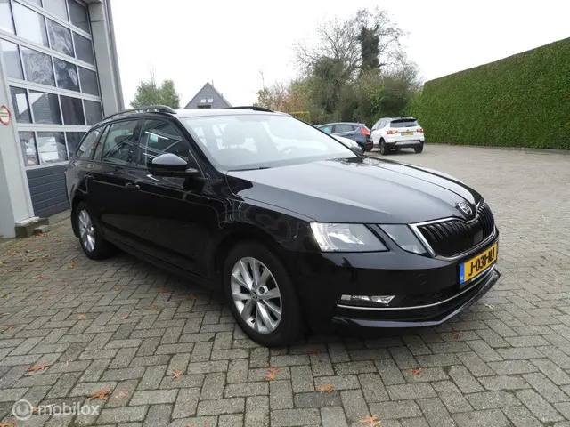 Škoda Octavia Combi 1.5 TSI Business 150 PK 2019 Benzine 5