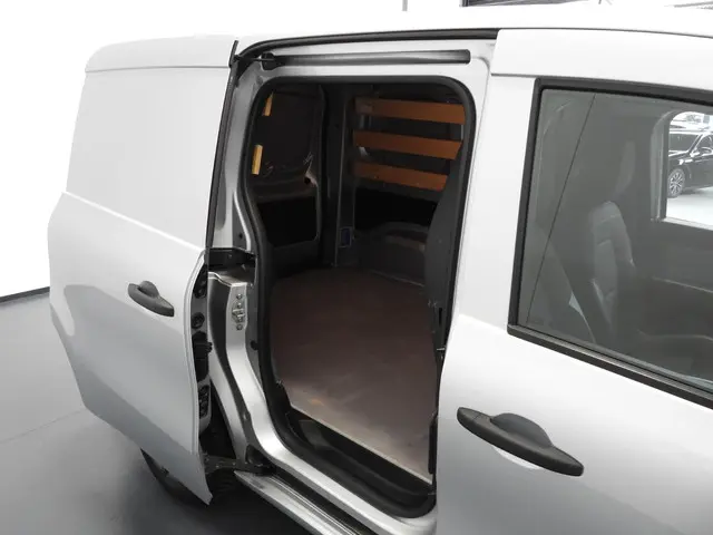 Renault Kangoo 1.5 Blue dCi 75 Comfort L1 2022 Diesel 25