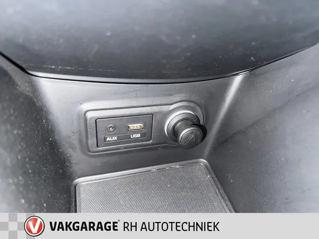 Hyundai ix20 1.4i Go! 2017 Benzine 17