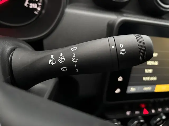 Dacia Duster 1.3 TCe Prestige 2021 Benzine 29