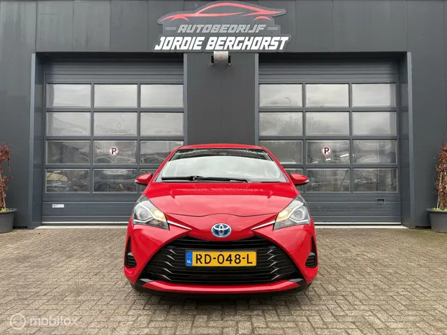 Toyota Yaris 1.5 Hybrid Aspiration 2017 Hybride Benzine 2