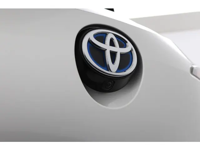 Toyota Corolla 2.0 Hybrid Bi-tone 2019 Hybride Benzine 38