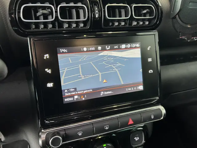 Citroën C3 Aircross 1.2 PureTech S&S Shine 2019 Benzine 15