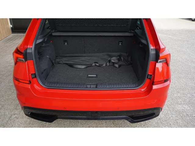 Škoda Kamiq 1.0 TSI 116pk DSG Monte Carlo 2021 Benzine 25