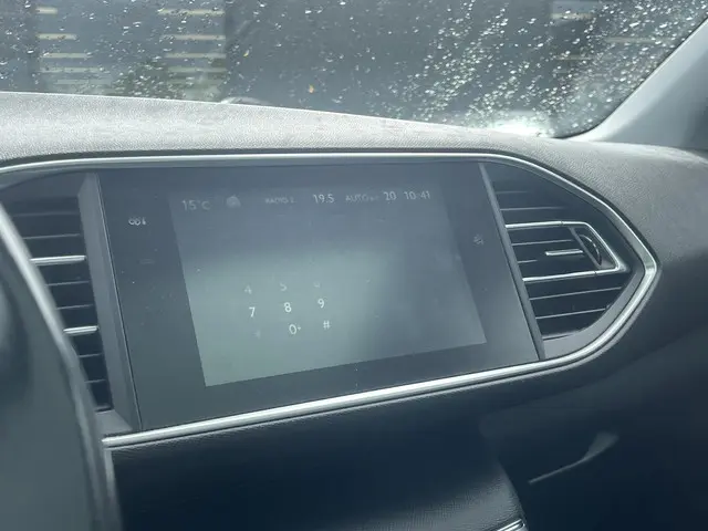 Peugeot 308 1.2 PureTech Active 2015 Benzine 16