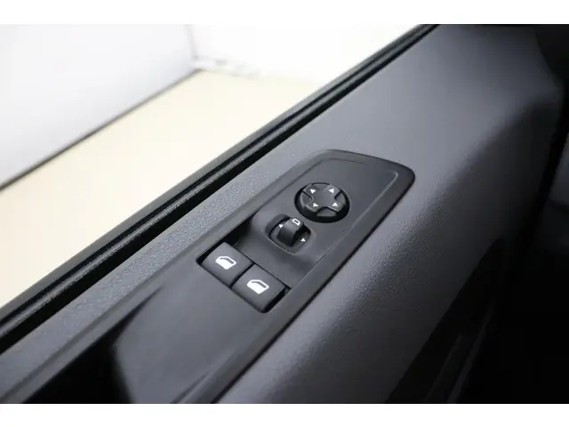 Opel Vivaro 2.0 CDTI L2H1 Edition 2020 Diesel 16