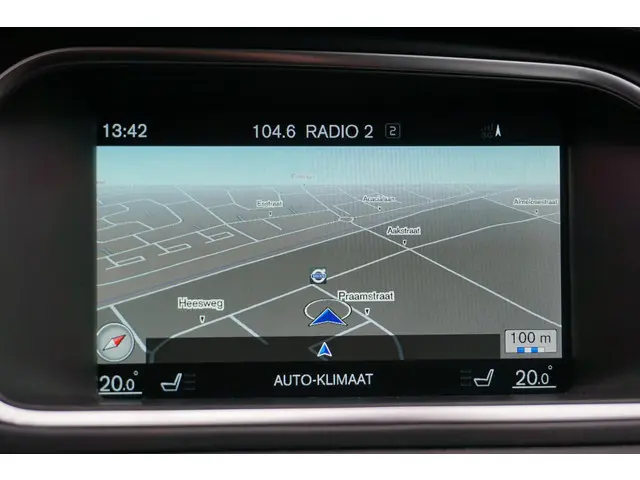 Volvo V40 2.0 T2 Nordic+ 2016 Benzine 15