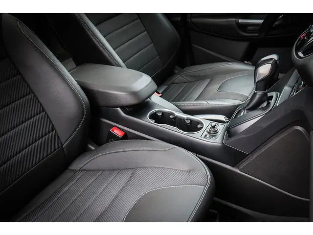 Ford Kuga 1.6 Titanium 4WD 2013 Benzine 16