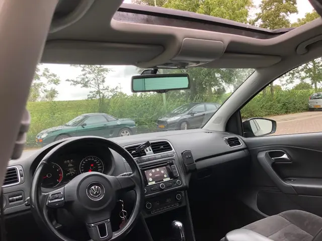 Volkswagen Polo 1.2 TSI Dsg Highline 2012 Benzine 10