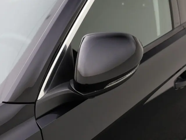 Volkswagen T-Roc 1.5TSI/150PK Style DSG 2025 Benzine 33