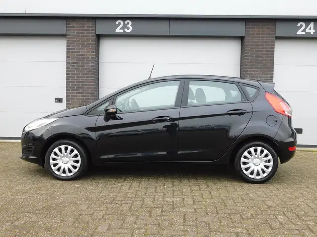 Ford Fiesta 2