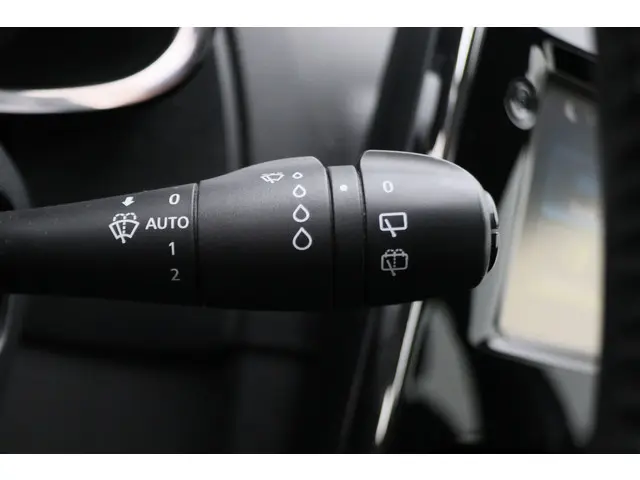 Renault Clio 0.9 TCe ECO Night&Day 2014 Benzine 32