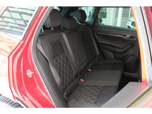 Škoda Karoq 1.5 TSI ACT Sportline Business 2021 Benzine 15