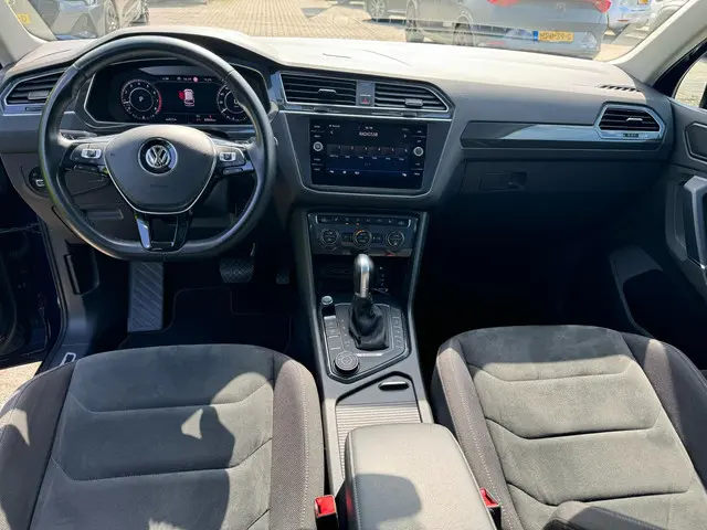 Volkswagen Tiguan 1.4 TSI 4Motion R line 2018 Benzine 16