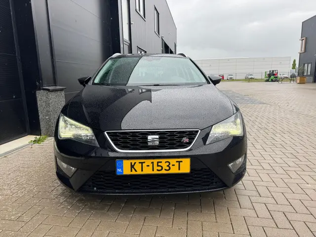 SEAT Leon ST 1.4 EcoTSI FR Connect 2017 Benzine 6