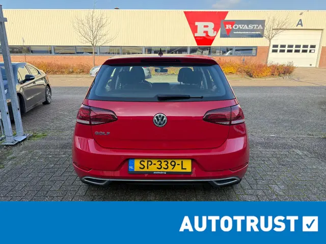Volkswagen Golf 1.0 TSI Highline 2018 Benzine 4