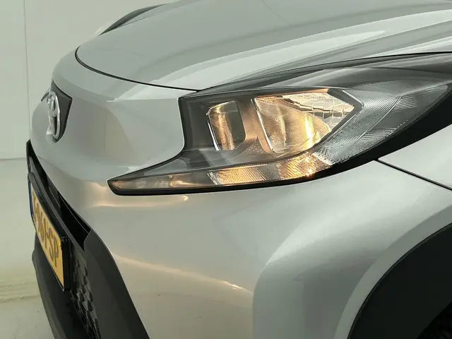 Toyota Aygo X 1.0 VVT-i MT Play 2023 Benzine 24