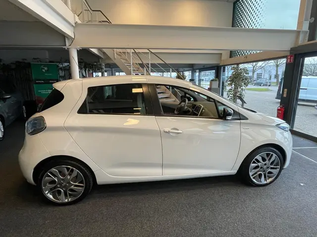 Renault ZOE R90 Intens 41 kWh, VERKOCHT !! 2017 Elektrisch 6