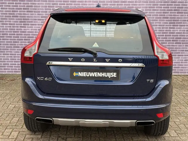 Volvo XC60 2.0 T5 FWD Ocean Race 2016 Benzine 16