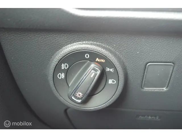 SEAT Ateca 1.5 TSI FR Business Intense 2019 Benzine 18