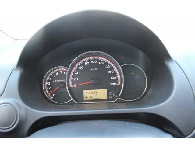 Mitsubishi Space Star 1.0 Cool+ 2020 Benzine 18