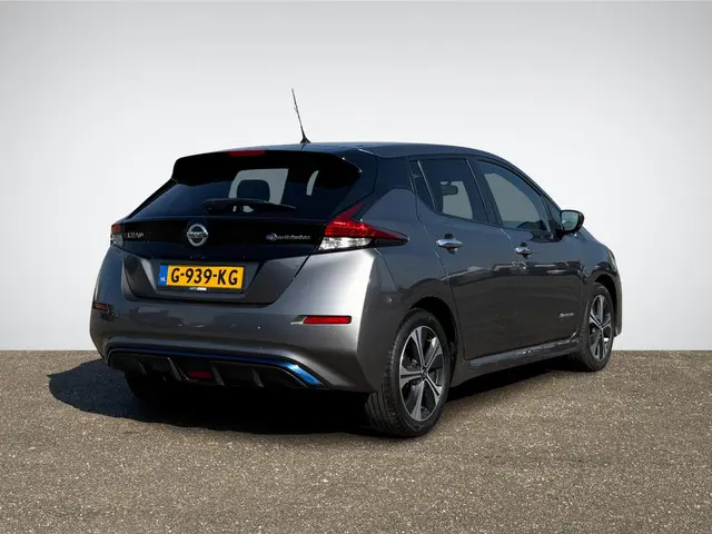Nissan Leaf N-Connecta 40 kWh 2019 Elektrisch 4