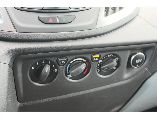 Ford Transit 350 2.0 TDCI L3H2 Trend 2019 Diesel 16