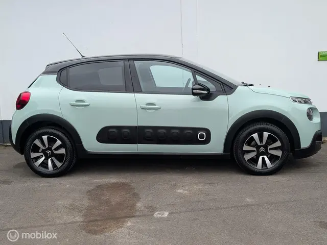 Citroën C3 1.2 PureTech Feel 2016 Benzine 21