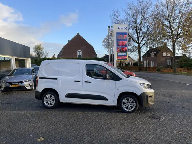 Peugeot Partner 2
