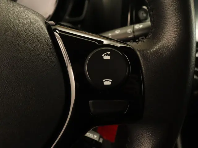 Toyota Aygo 1.0 VVT-i X- Cite Cabriodak 2019 Benzine 25