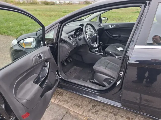 Ford Fiesta 1.0 EcoBoost Titanium 2013 Benzine 4