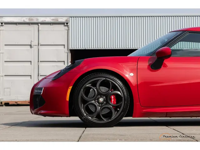 Alfa Romeo 4C 1750TBI TCT 2016 Benzine 26