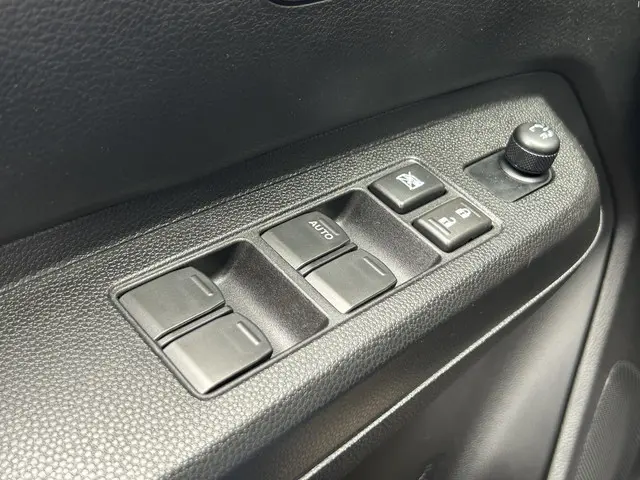 Suzuki Ignis 1.2 Smart Hybrid Style 2022 Benzine 14