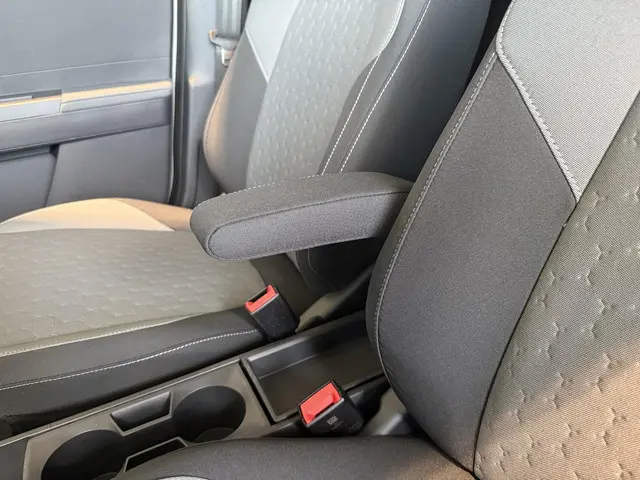 Ford E-Transit Courier Limited 44 kWh 2026 Elektrisch 31