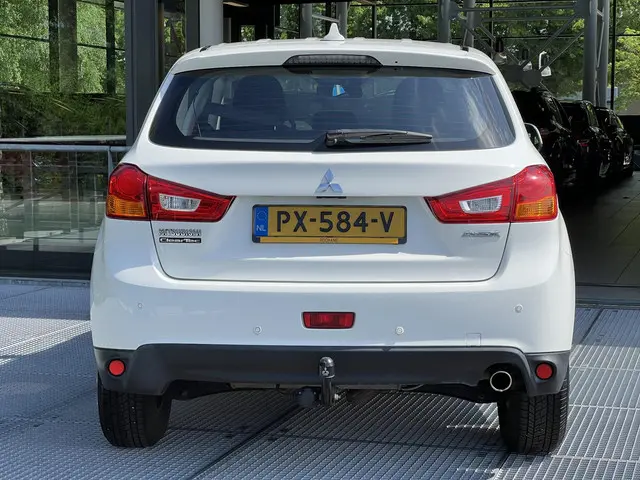 Mitsubishi ASX 1.6 Cleartec Bright+ 2017 Benzine 17