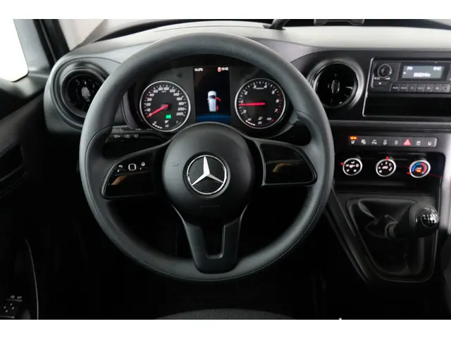 Mercedes-Benz Citan 110 L1 Base 2022 Benzine 8