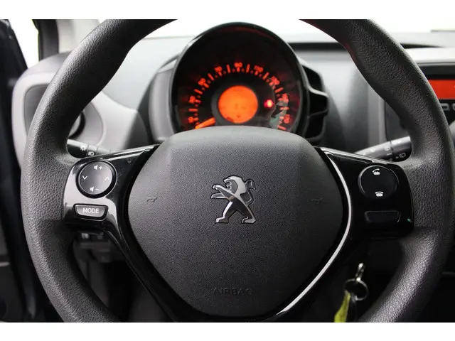 Peugeot 108 1.0 e-VTi Active 2019 Benzine 19