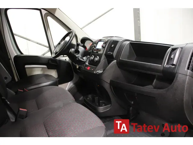 Citroën Jumper 35 2.0 BlueHDi 130 L2H2 2018 Diesel 10