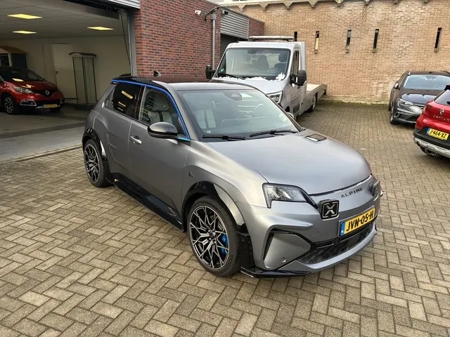 Alpine A290 GTS 52 kWh 2025 Elektrisch 3