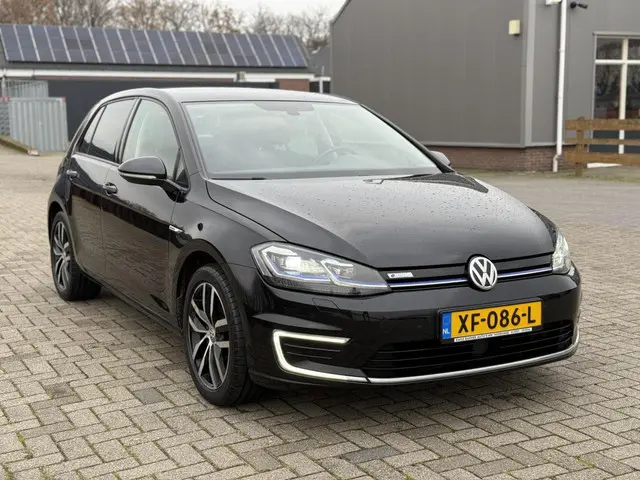 Volkswagen e-Golf e-Golf 2019 Elektrisch 14
