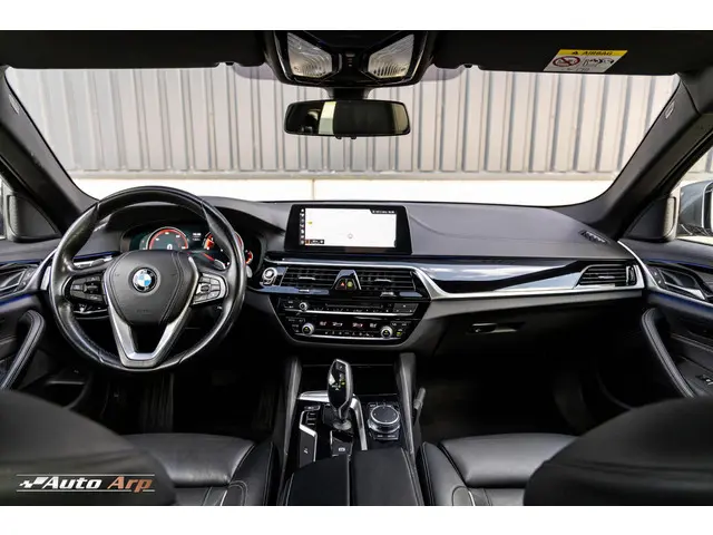 BMW 5 Serie 520d High Executive 2018 Diesel 18