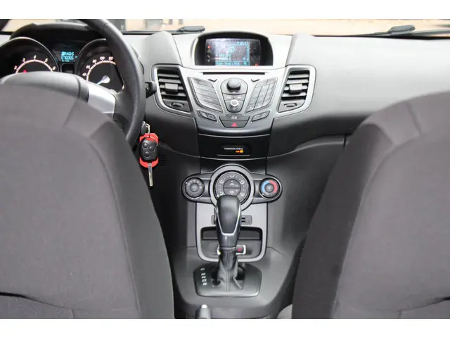 Ford Fiesta 1.0 EcoBoost Style Automaat 2014 Benzine 12