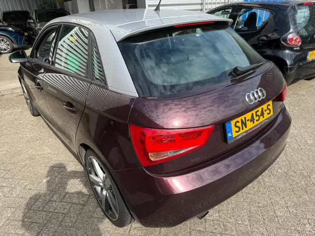 Audi A1 Sportback 1.2 TFSI Ambition 2012 Benzine 6