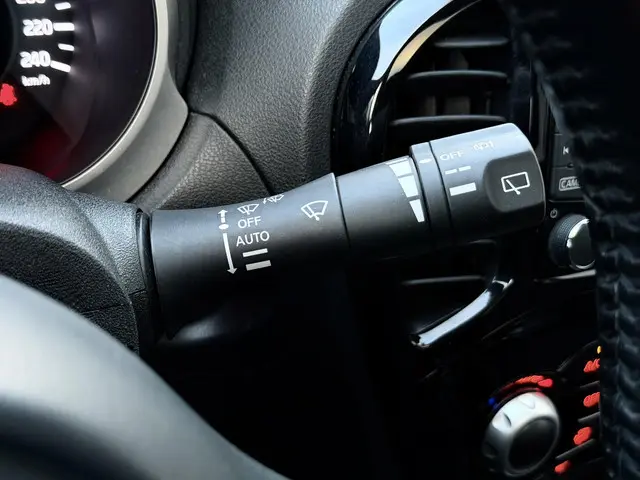 Nissan Juke 1.6 Tekna 2015 Benzine 6