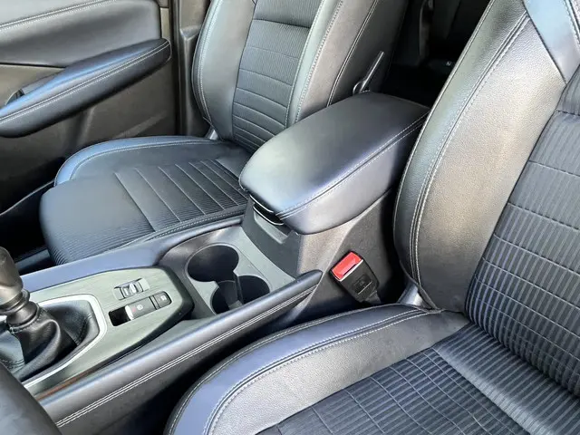 Nissan QASHQAI 1.3 MHEV Tekna 2023 Benzine 20