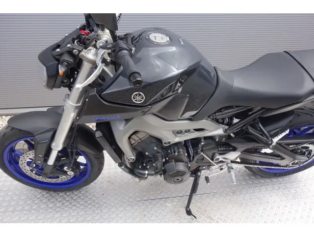 Yamaha MT 09 ABS 2014 Benzine 18