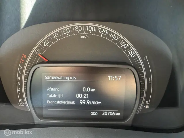Toyota Aygo X 1.0 VVT-i MT Play 2023 Benzine 17