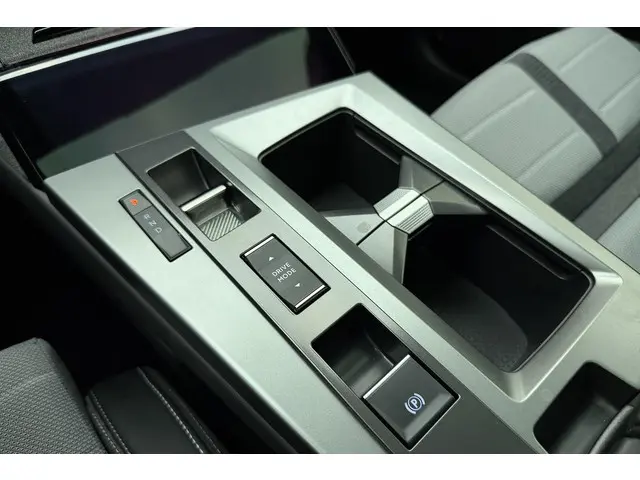 Opel Grandland Electric GS 73 kWh 2024 Elektrisch 33