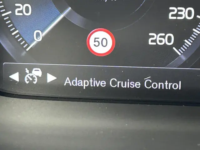 Volvo S60 2.0 B4 R-Design 2021 Benzine 13