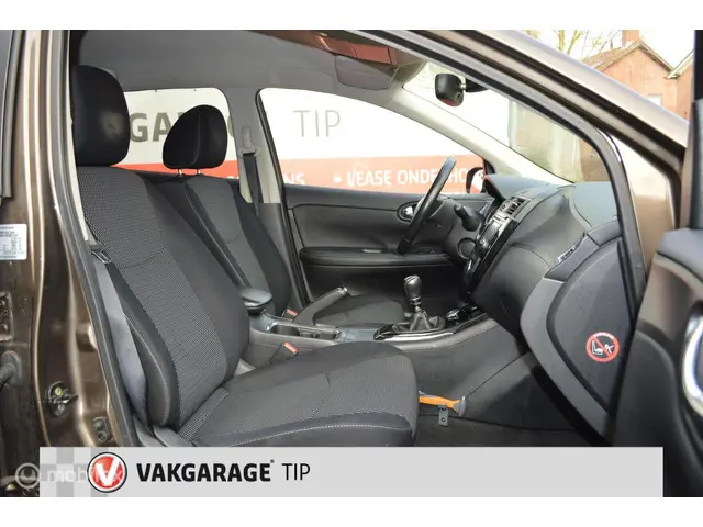 Nissan Pulsar 1.2 DIG-T N-Connecta 2016 Benzine 18